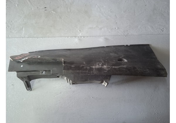 Дефлектор радіатора правий Renault Megane II, 8200154983
